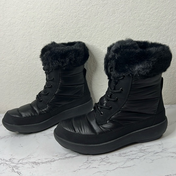Sperry Black Winter Boots - Picture 2 of 10